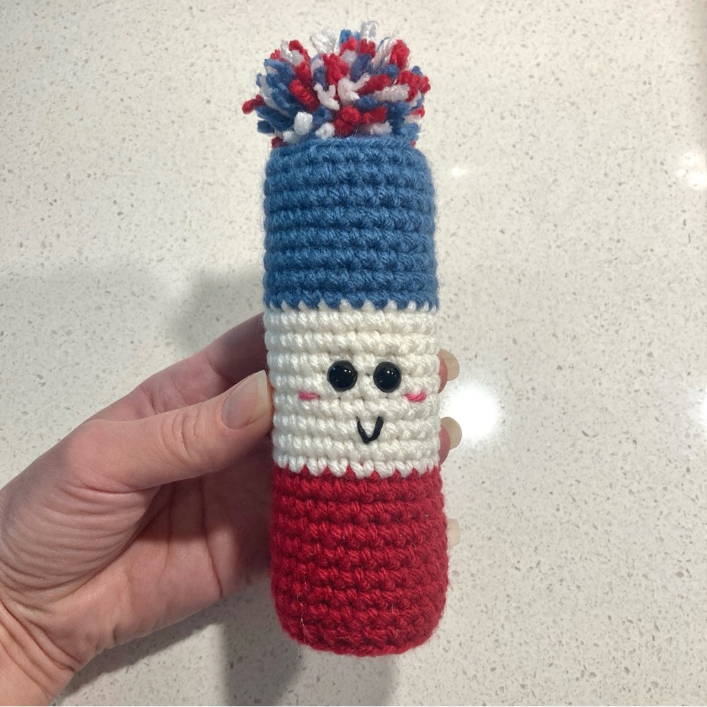 Crochet firecracker play rattle NWT handmade red white and blue 4th of July - Picture 4 of 7